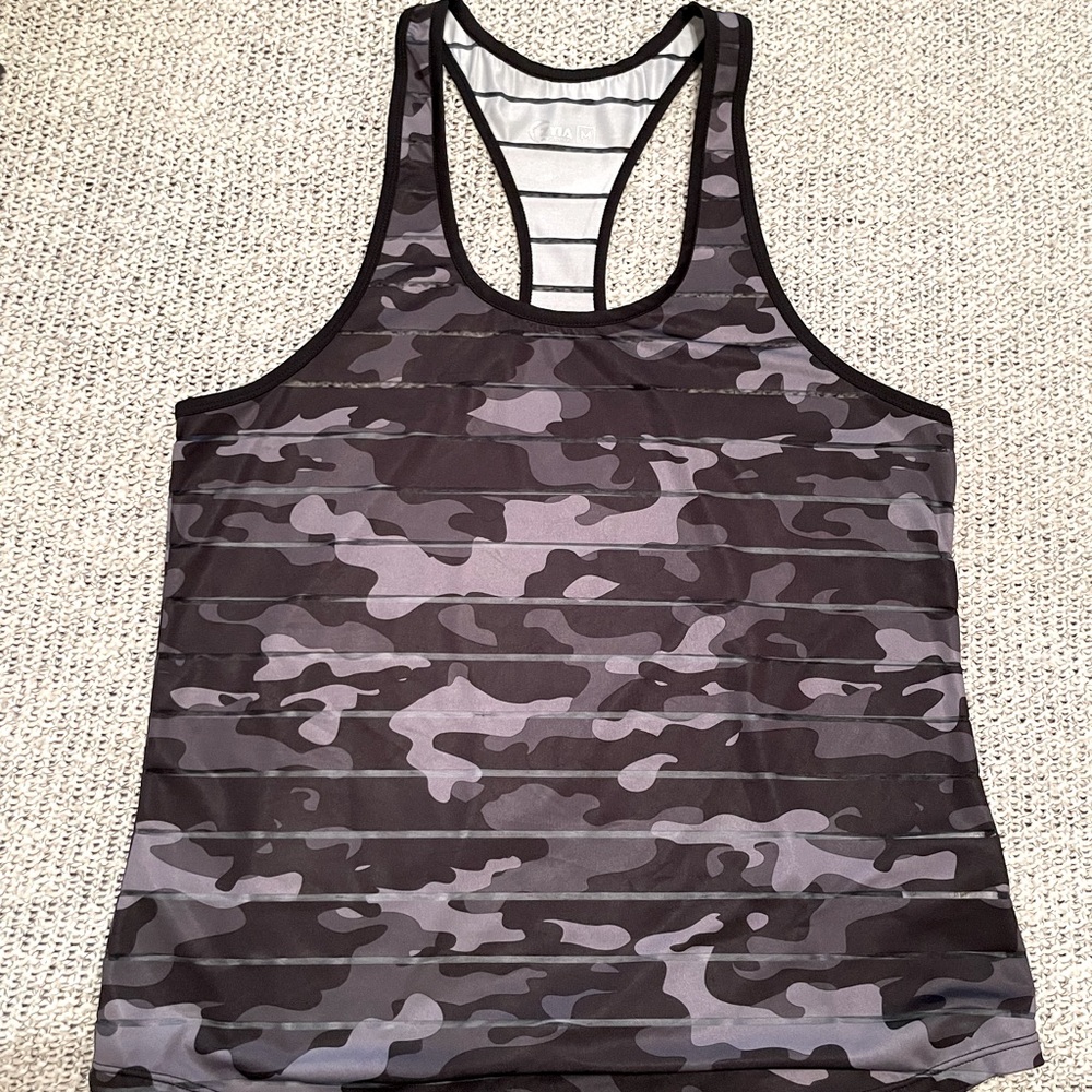 Havana tank.